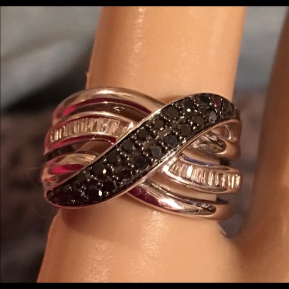 Genuine black and white diamonds